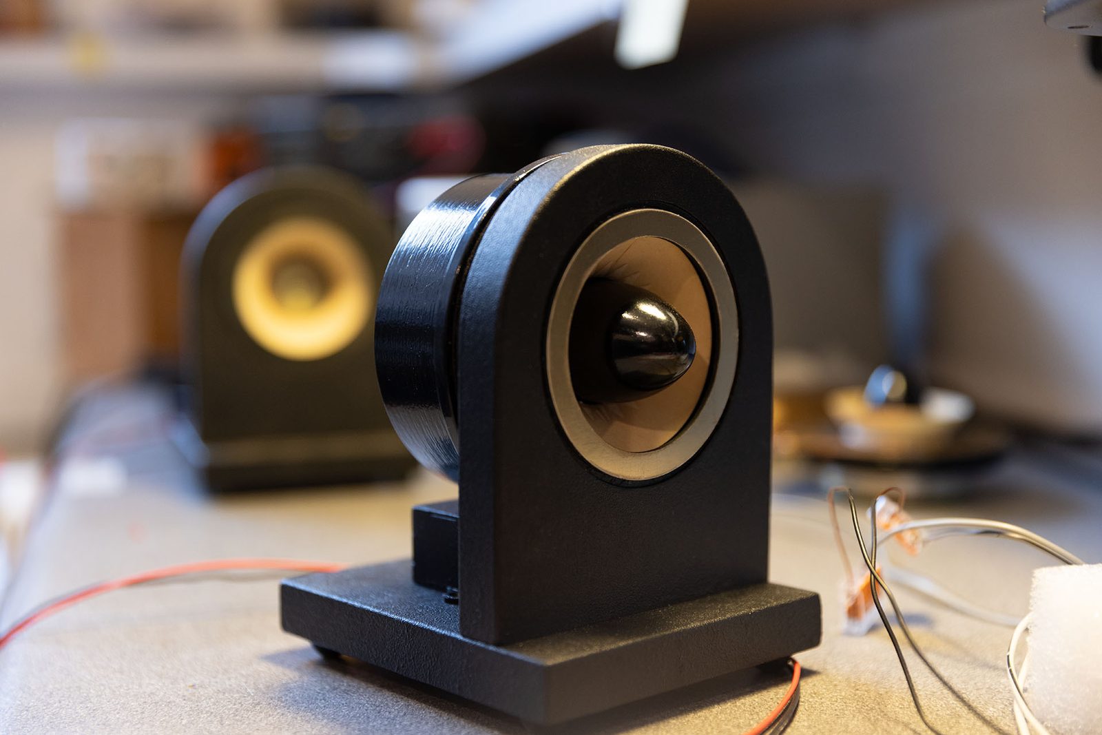 super tweeter black